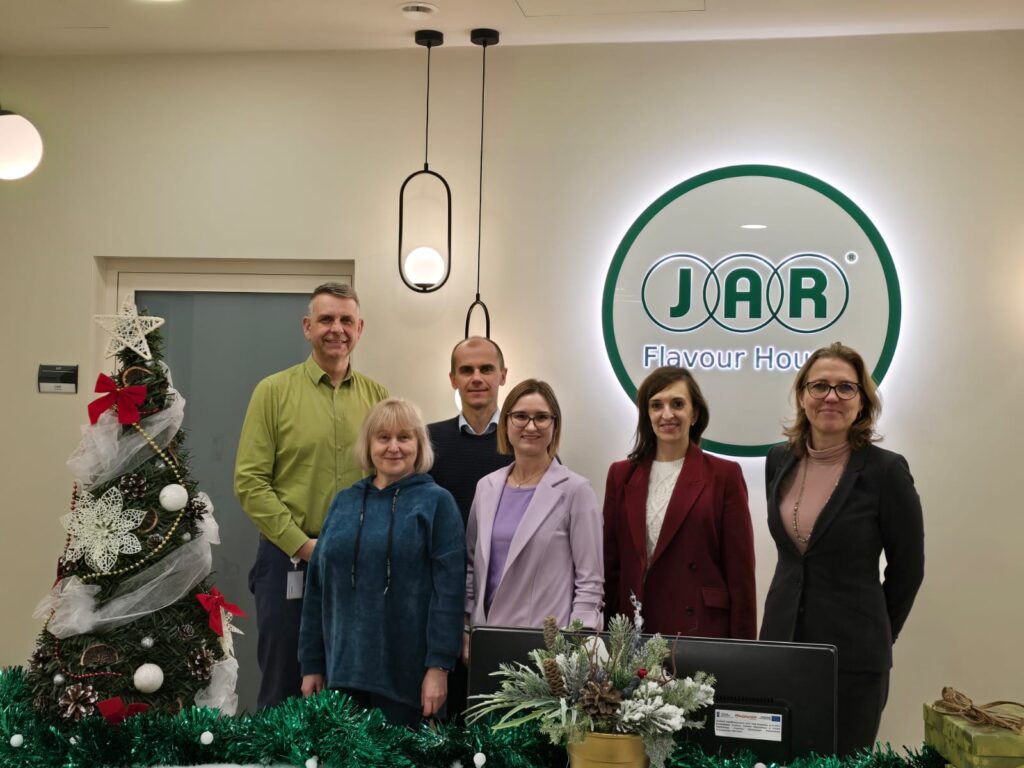 WhatsApp Image 2025-12-04 at 15.53.41