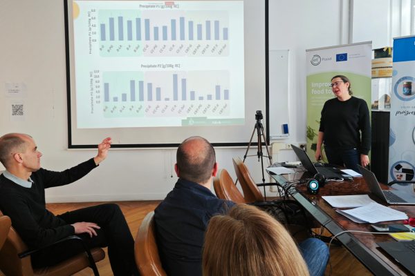 Presentations on project results: WP4 - Development of innovative methods for isolating bioactive compounds from by-products and waste of the oil industry using natural deep eutectic solvents (NADES).  - dr. Aleksandra Grudniewska, UPWr