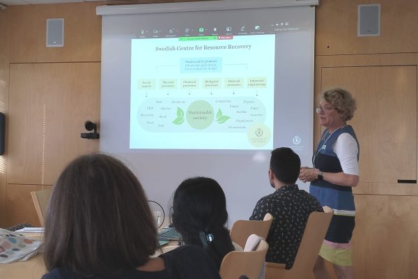 D1 - Ilona Sárvári Horváth