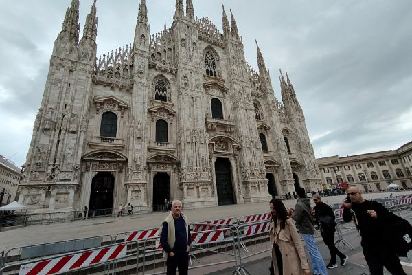 Tour of Milan city centre