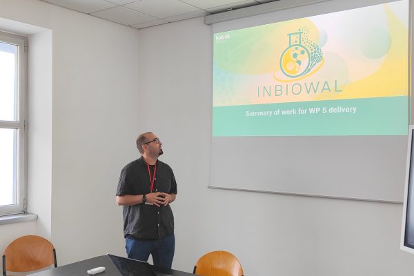 Day 3 - Project results - Witold Pietrzak (UPWr) - WP5: Biotechnological valorization of oil industry by-products for the production of valuable microbial biomass and products of their metabolism.